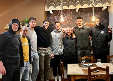Visita de equipo de basket de Girona